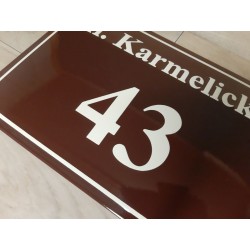 Tabliczki na posesje z numerami ulic